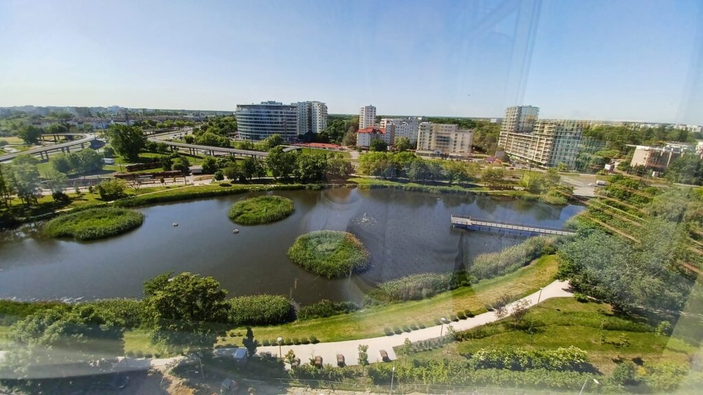 Lakeside - biura z widokiem na park, Warszawa, na wynajem