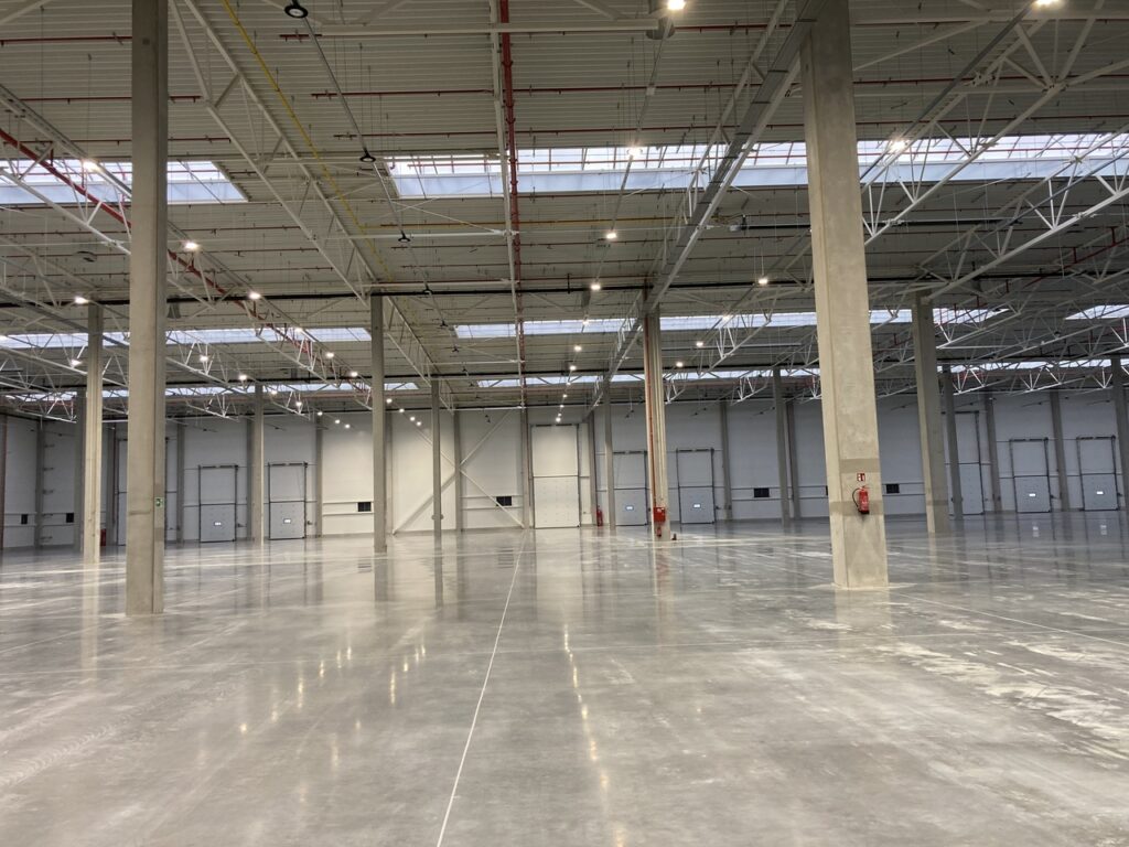 Magazyn do wynajęcia w Częstochowie ponad 10000 mkw., Częstochowa, na wynajem
