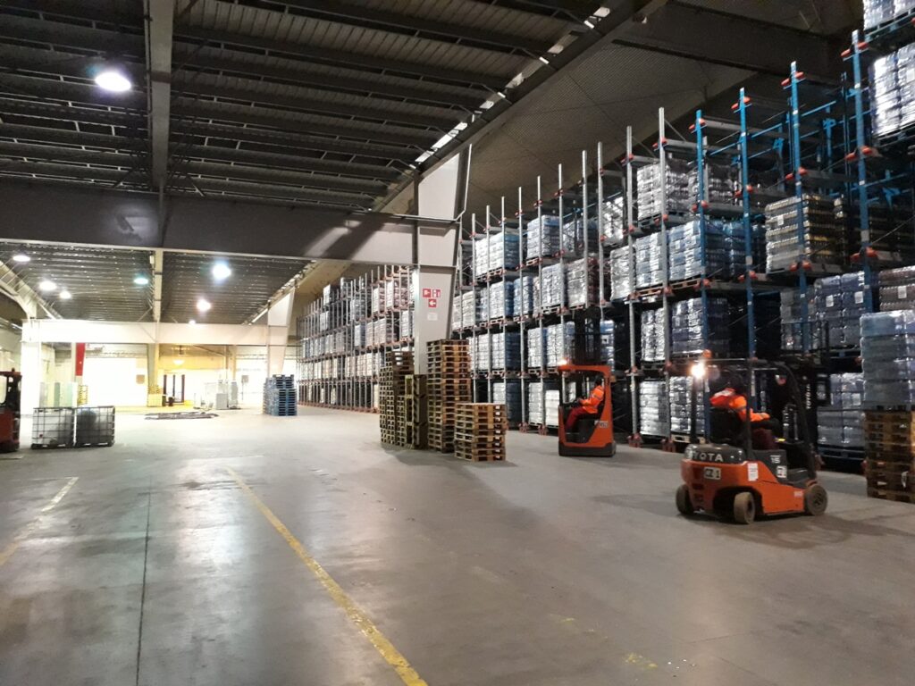 Magazyny z biurem w Grodzisku Wielkopolskim na sprzedaż, Grodzisk Wielkopolski, na sprzedaż