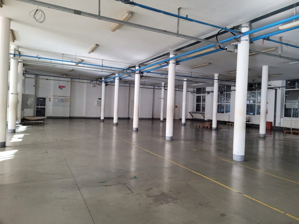 Na wynajem kompleks budynków produkcyjno-magazynowo-biurowych 5500 mkw., Bielsko-Biała, Bielsko-Biała, na wynajem
