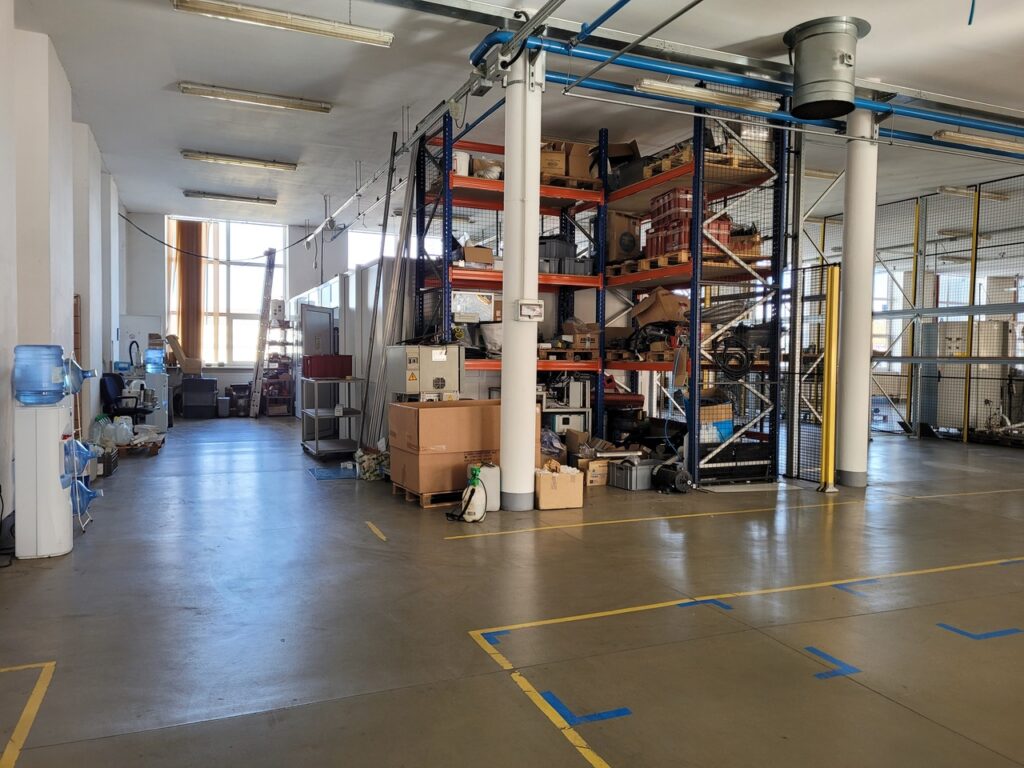 Na wynajem kompleks budynków produkcyjno-magazynowo-biurowych 5500 mkw., Bielsko-Biała, Bielsko-Biała, na wynajem