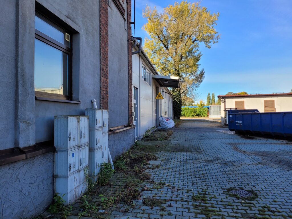 Na wynajem kompleks budynków produkcyjno-magazynowo-biurowych 5500 mkw., Bielsko-Biała, Bielsko-Biała, na wynajem