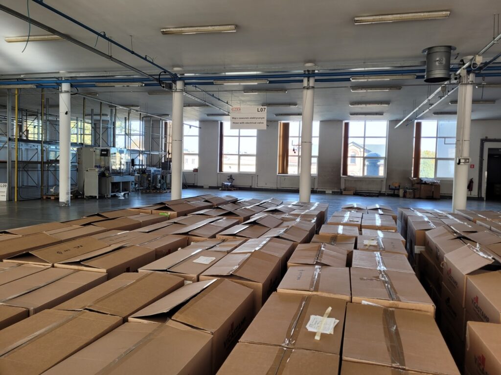 Na wynajem kompleks budynków produkcyjno-magazynowo-biurowych 5500 mkw., Bielsko-Biała, Bielsko-Biała, na wynajem