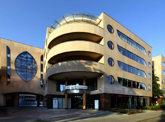 Nowoczesne powierzchnie biurowe do wynajęcia na Mokotowie w biurowcu przy ul. Olkuskiej 7, Warszawa, na wynajem