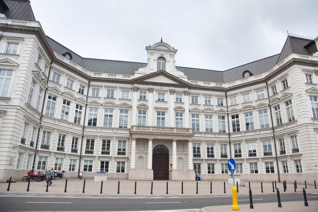 Pałac Jabłonowskich - prestiżowe biura do wynajęcia, Warszawa, na wynajem