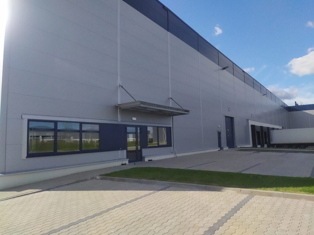 Panattoni Park Poznań A2 - park magazynowy z ekologicznymi rozwiązaniami, Robakowo, na wynajem