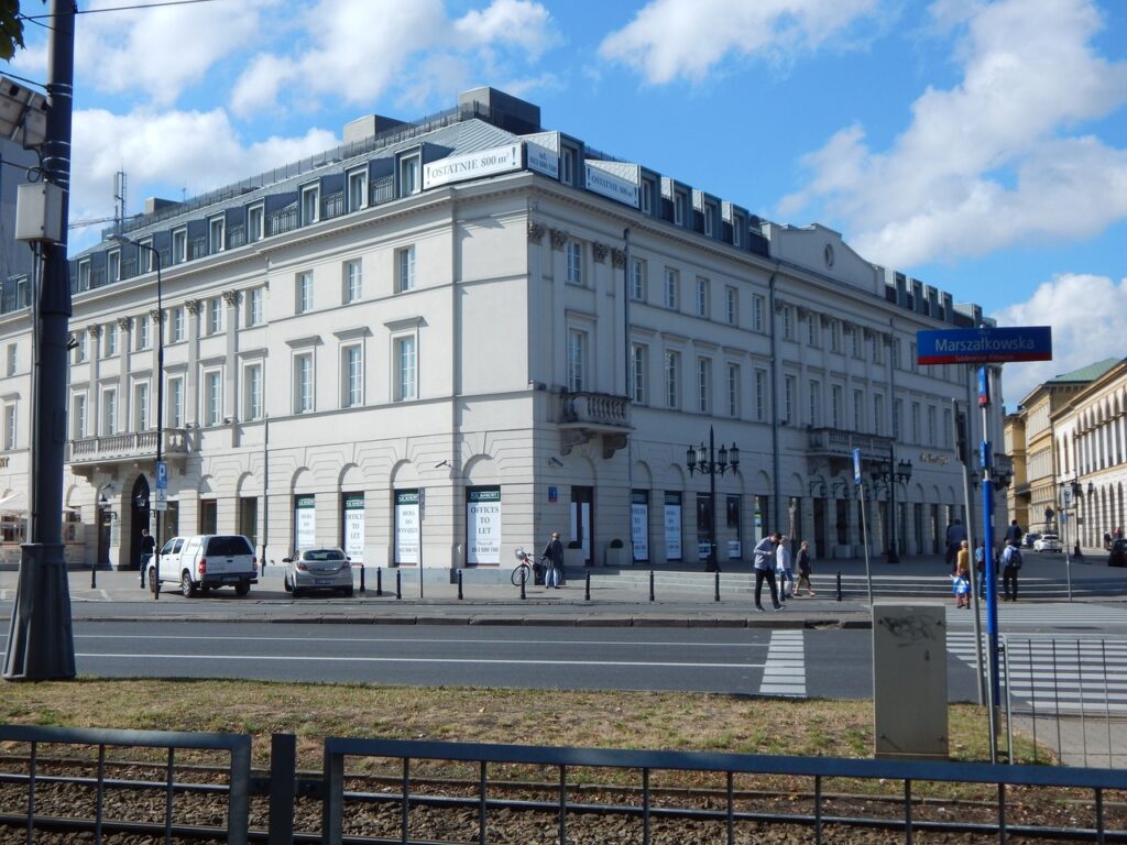Plac Bankowy 1 – nowe biuro do wynajęcia w Śródmieściu Warszawy, Warszawa, na wynajem