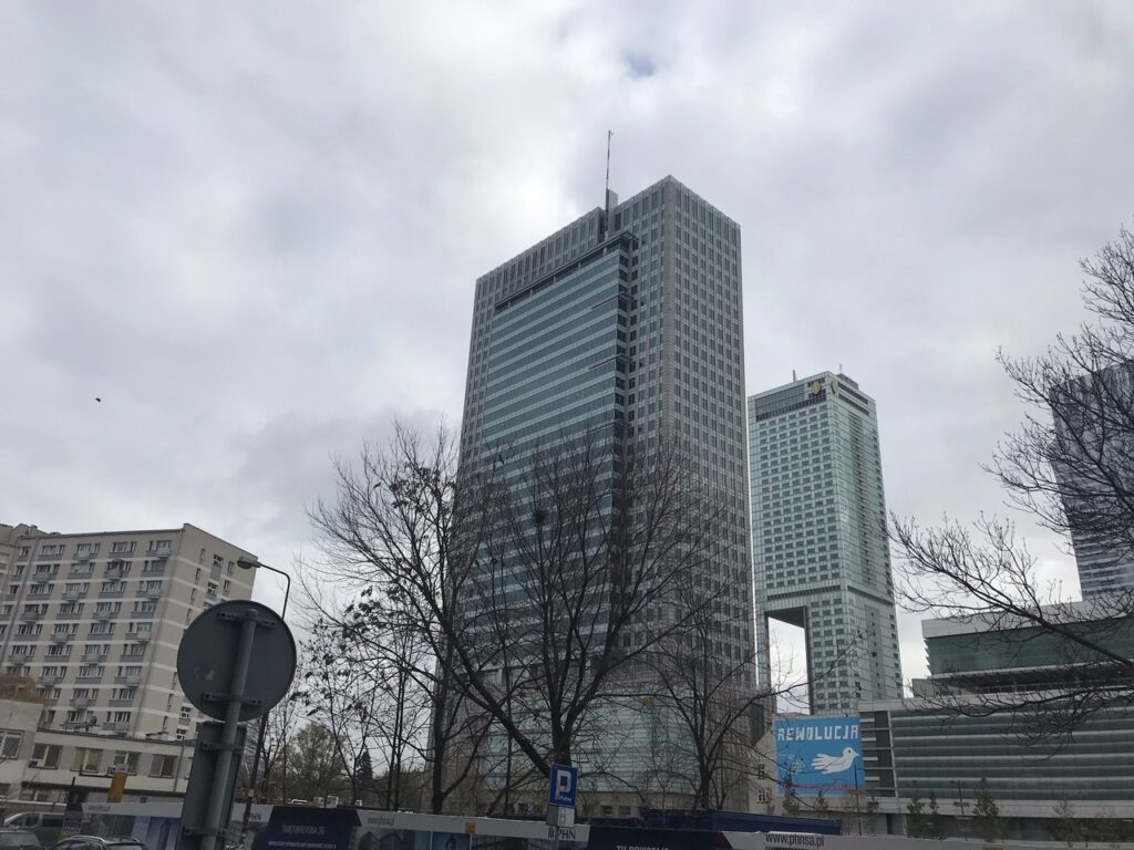 Warsaw Financial Center – prestiżowe biura przy Emilii Plater 53, Warszawa, na wynajem