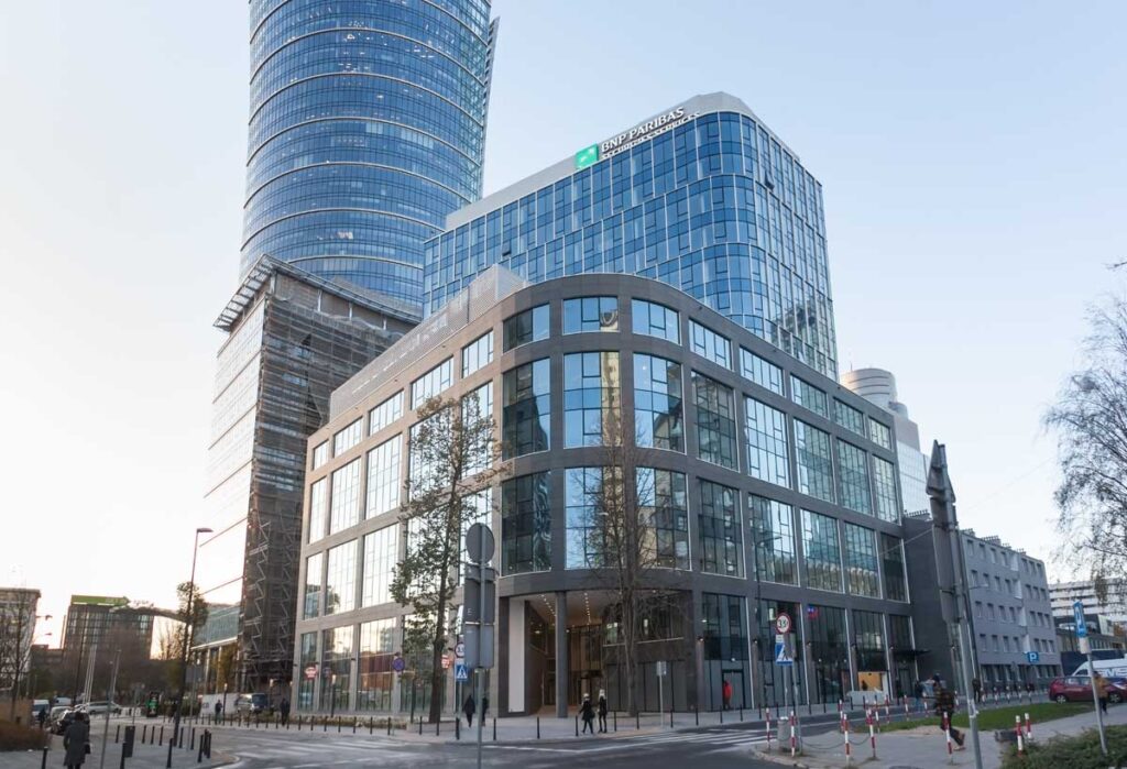 Wronia 31 – biura przy Placu Europejskim na Woli w Warszawie, Warszawa, na wynajem