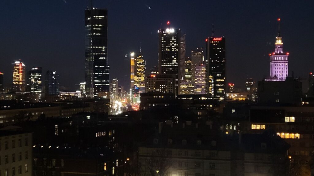 Biuro Warszawa Śródmieście, al. Armii Ludowej blisko Metro Politechnika, Warszawa, na wynajem