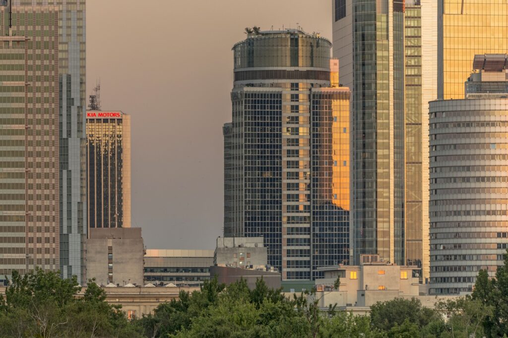 Spektrum Tower – biuro do wynajęcia w Warszawie w centrum przy metrze, Warszawa, na wynajem